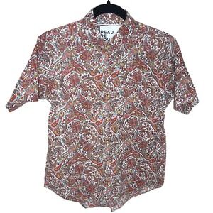 Peau de Loup Short Sleeve Button Down Paisley Print Shirt Size 4‎ EUC